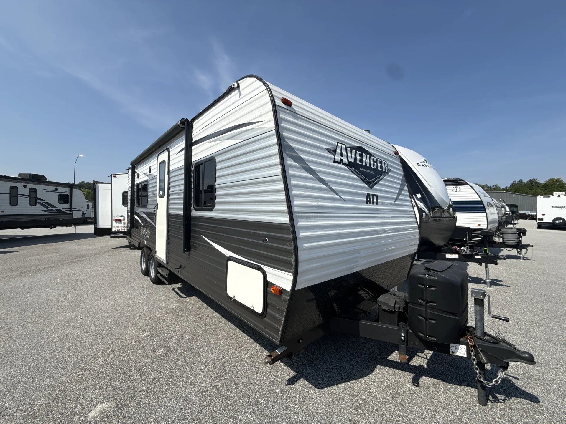 2019 Prime Time Avenger 21RB — Photo 1