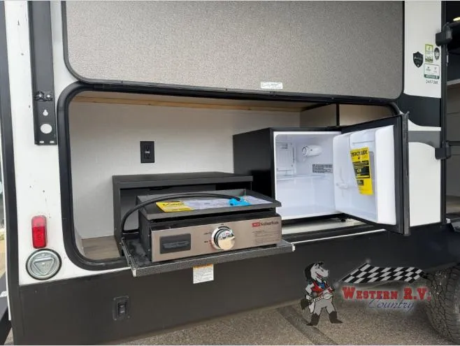 2026 Coachmen Urban 2457BH - Photo 4