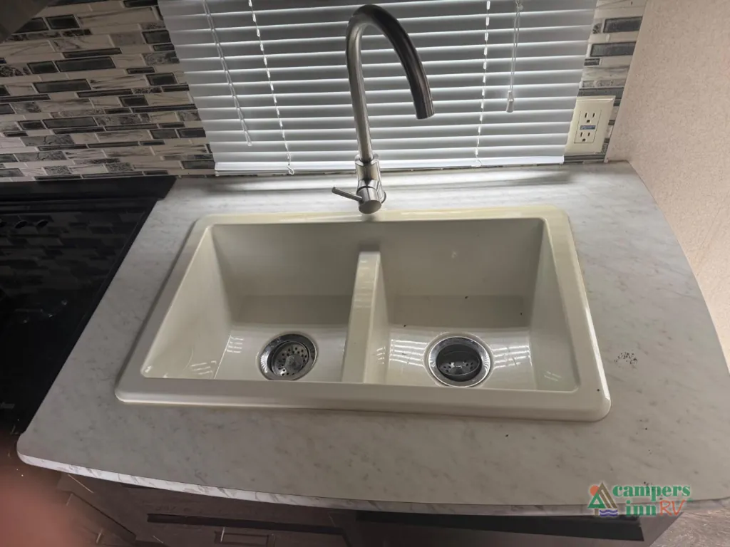2018 Forest River Wildwood X-Lite 201BHXL, Photos photo 23
