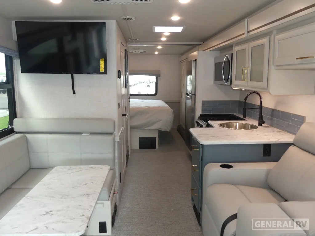 2026 Fleetwood Flair 29M - Photo 3