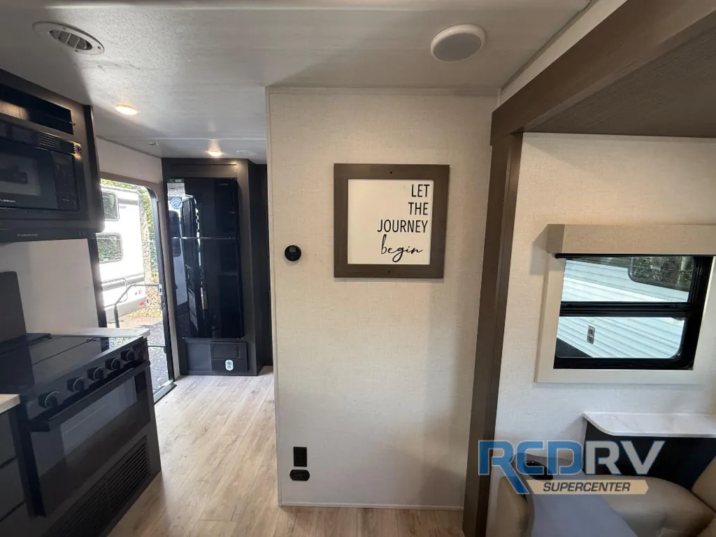 2027 Forest River Surveyor Legend 202RBLE, Photos photo 6