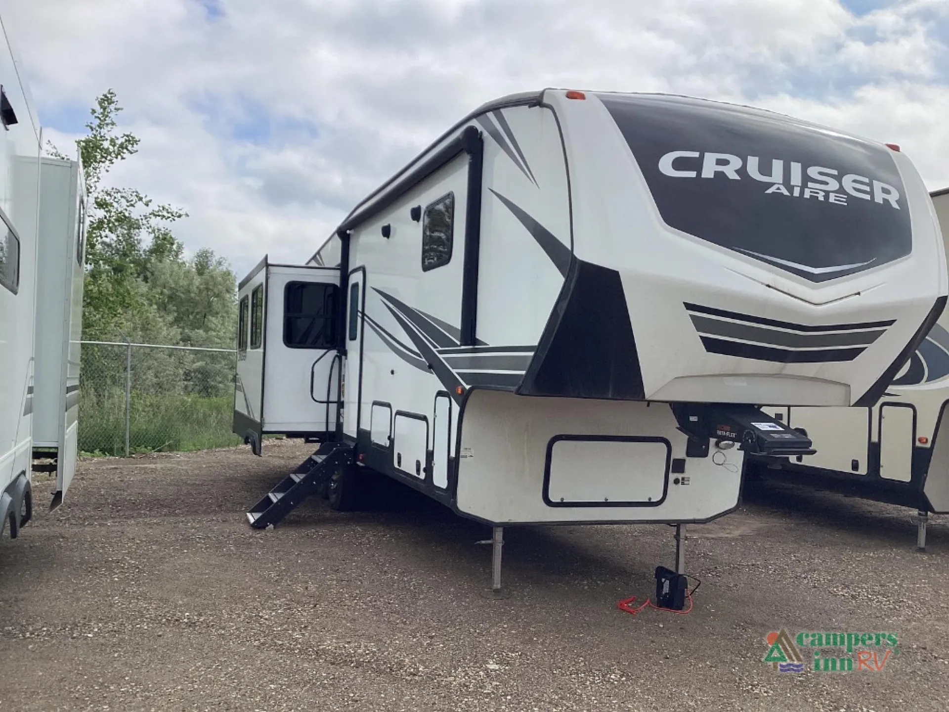 2023 CrossRoads Cruiser Aire CR31SI - Photo 2
