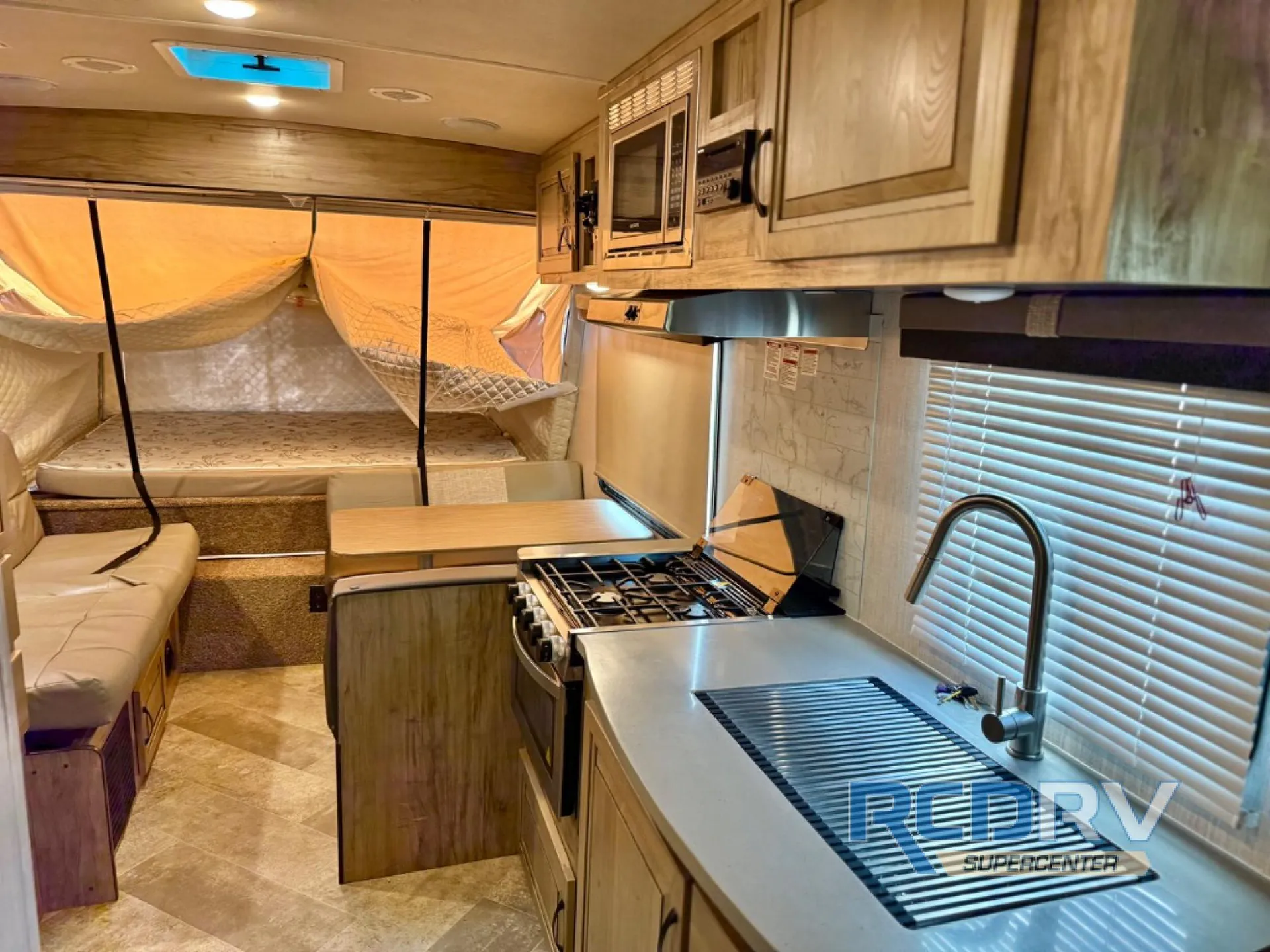2021 Palomino Solaire 163X - Photo 3