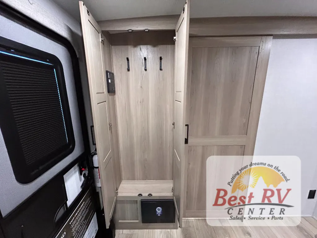 2026 Forest River Rockwood Mini Lite 2523MBR, Photos photo 52