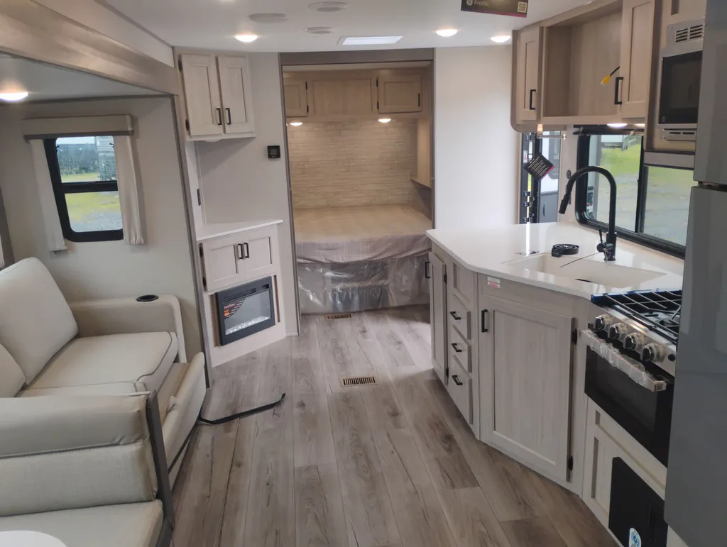 2026 Coachmen Catalina Legacy Edition 243RBS, Photos photo 20
