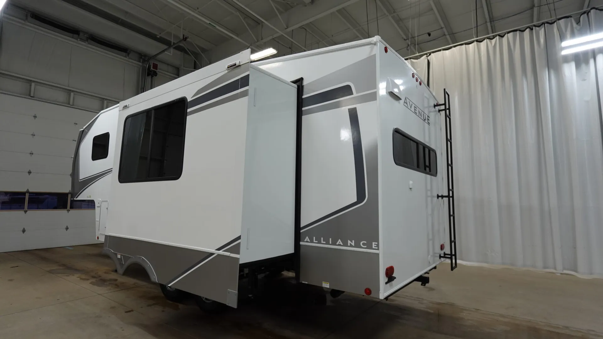 2026 Alliance RV Avenue All-Access 23ML - Photo 4