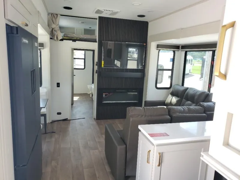 2027 Grand Design Influence 3804DS - Photo 3