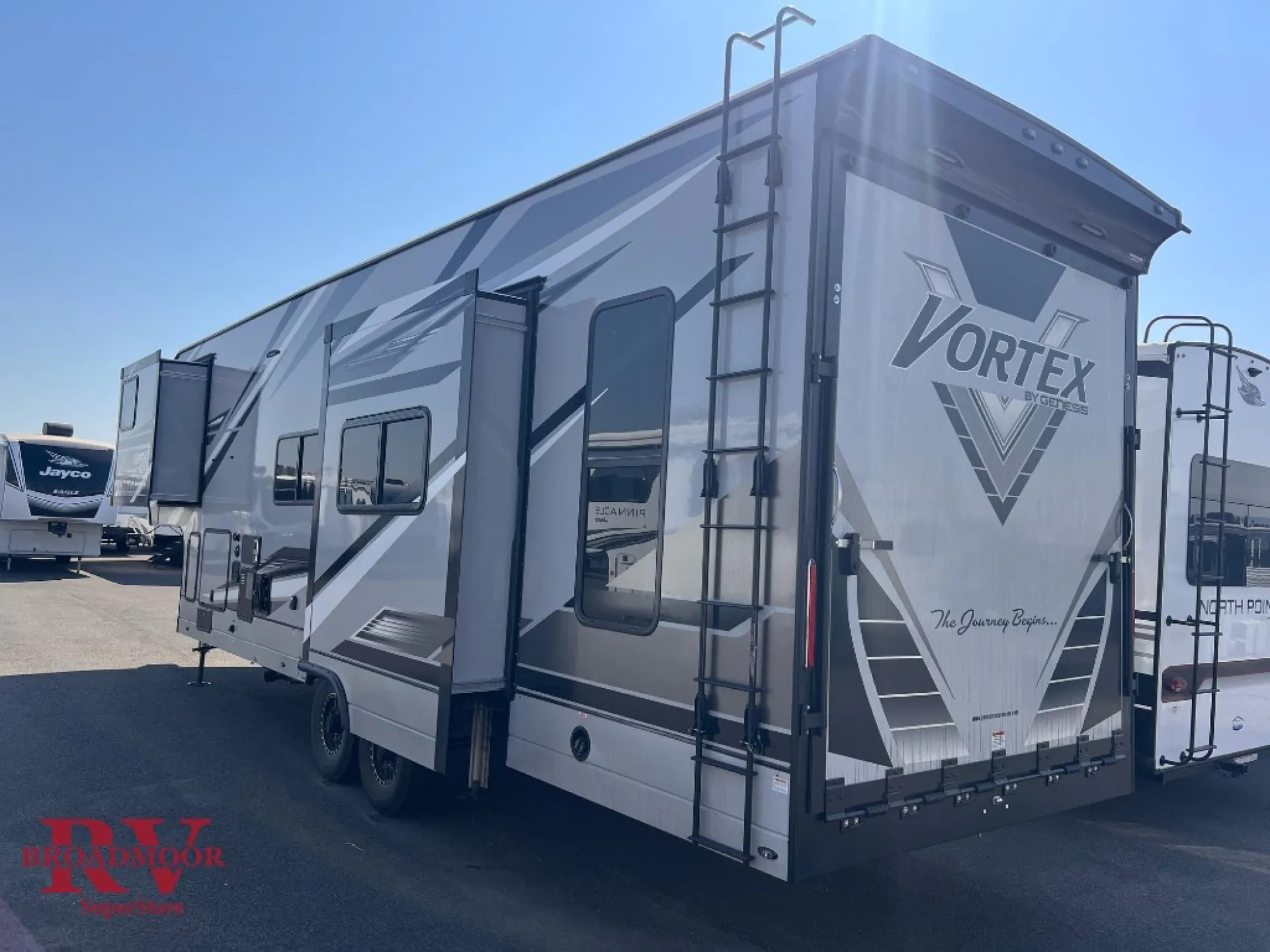 2026 Genesis Supreme Vortex 3219VXL - Photo 4