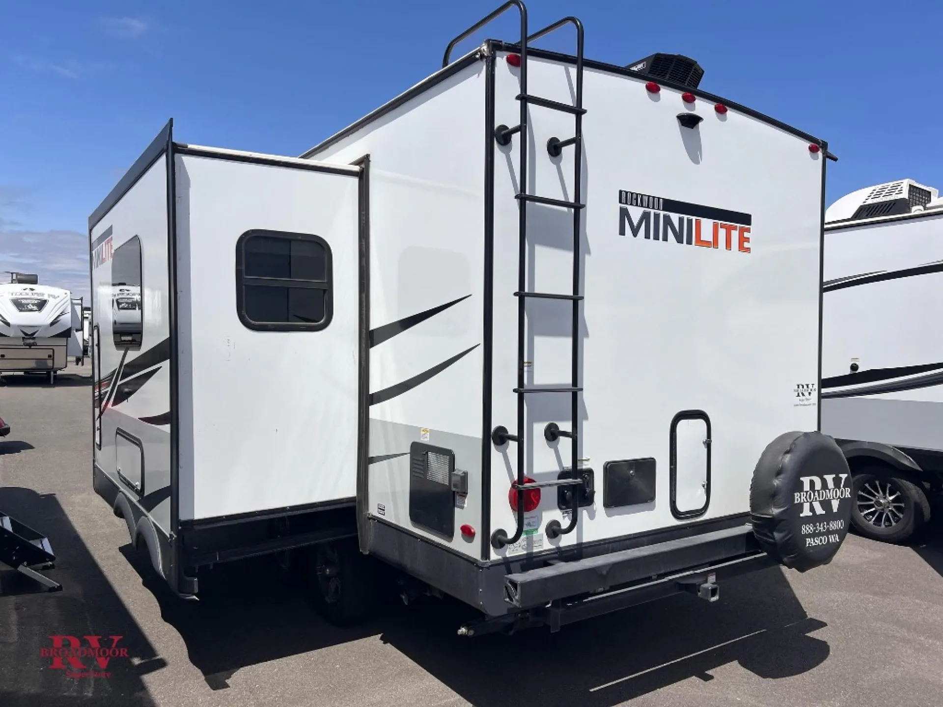 2022 Forest River Rockwood Mini Lite 2104S - Photo 4