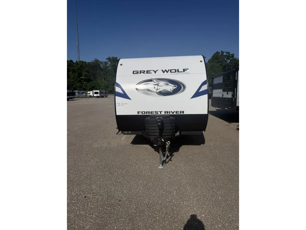 2027 Forest River Cherokee Grey Wolf 20RDSE, Photos photo 3