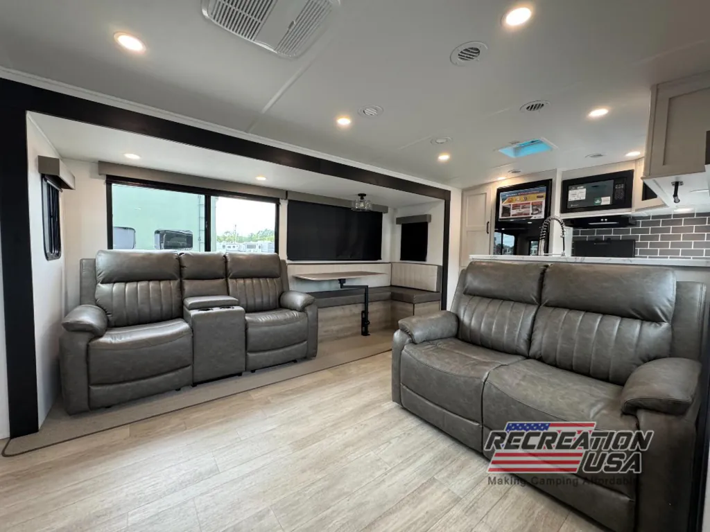 2026 Forest River Solaire 3060RKTS, Photos photo 10