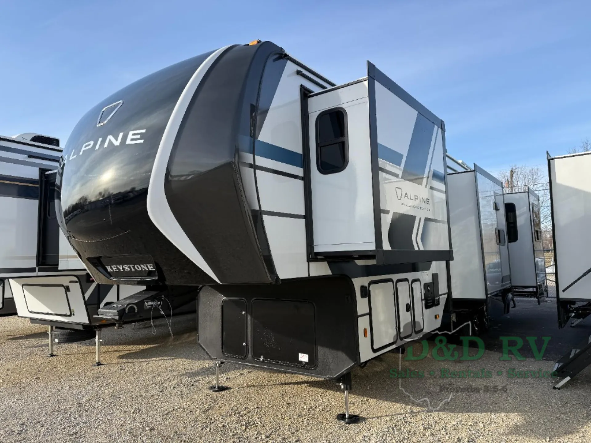 2026 Keystone Alpine Avalanche Edition 338GK - Photo 4