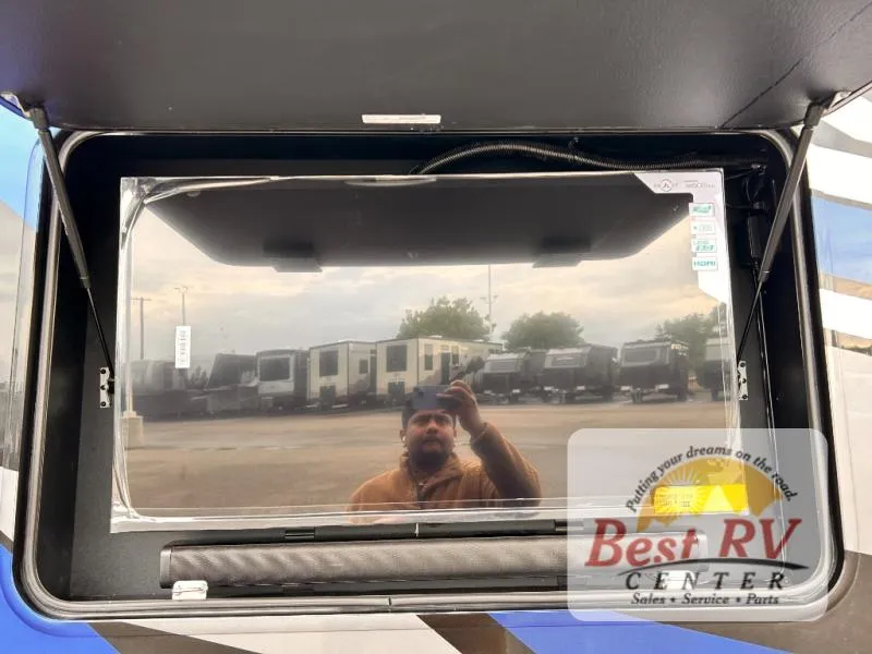 2027 Thor Motor Coach Inception 34XG - Photo 4
