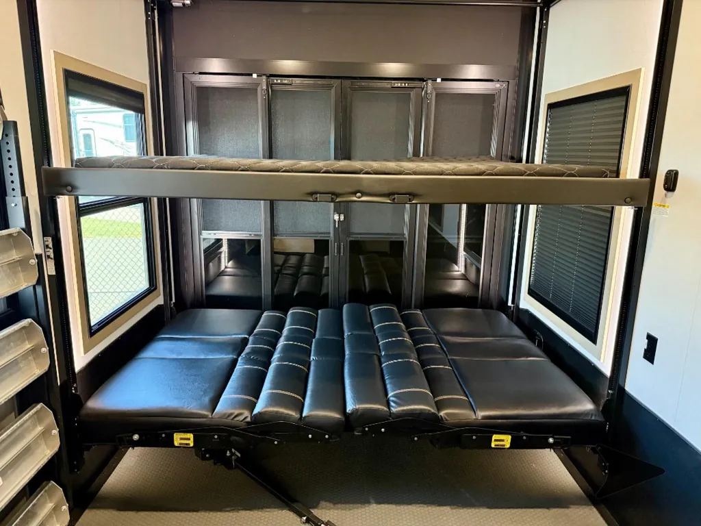 2025 Keystone Raptor 433, Photos photo 81