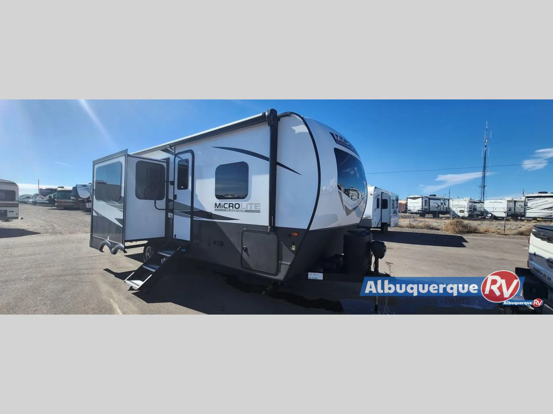2024 Forest River Flagstaff Micro Lite 25FBDS - Photo 2
