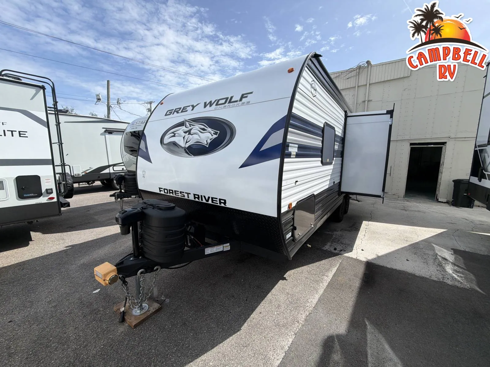 2027 Forest River Cherokee Grey Wolf 21AB — Photo 7
