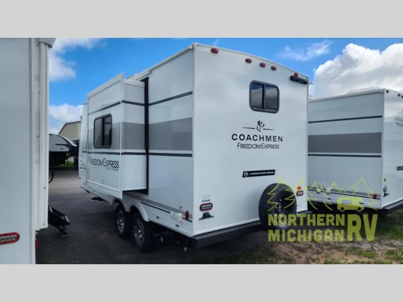 2025 Coachmen Freedom Express Select 18SE - Photo 4
