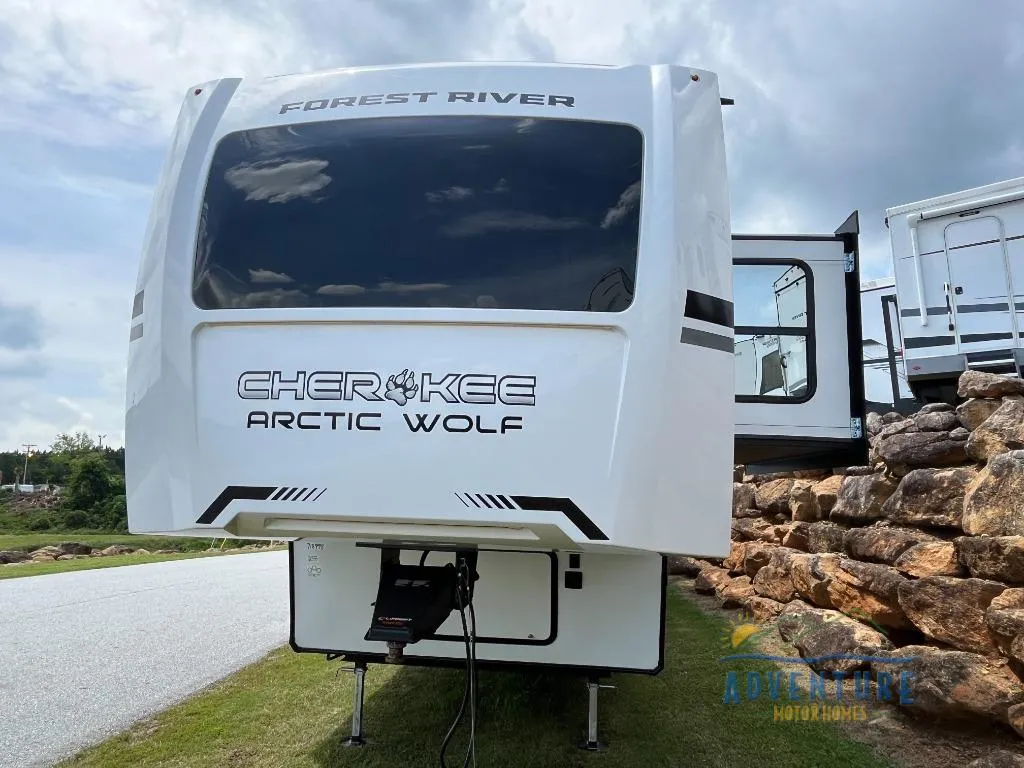 2025 Forest River Cherokee Arctic Wolf Suite 3850 SUITE - Photo 3