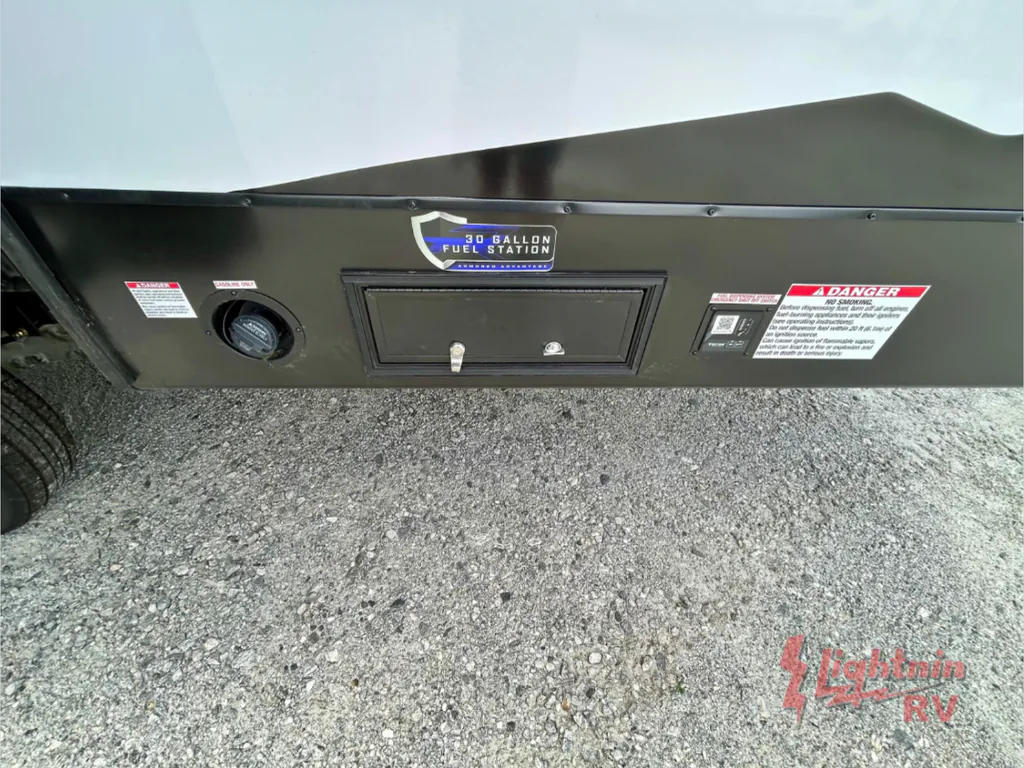 2026 Forest River Vengeance Rogue Armored 26L140, Photos photo 33