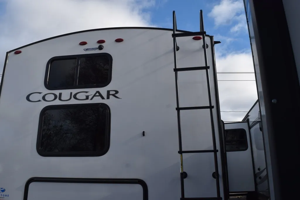 2022 Keystone Cougar Half-Ton 30BHS, Photos photo 6
