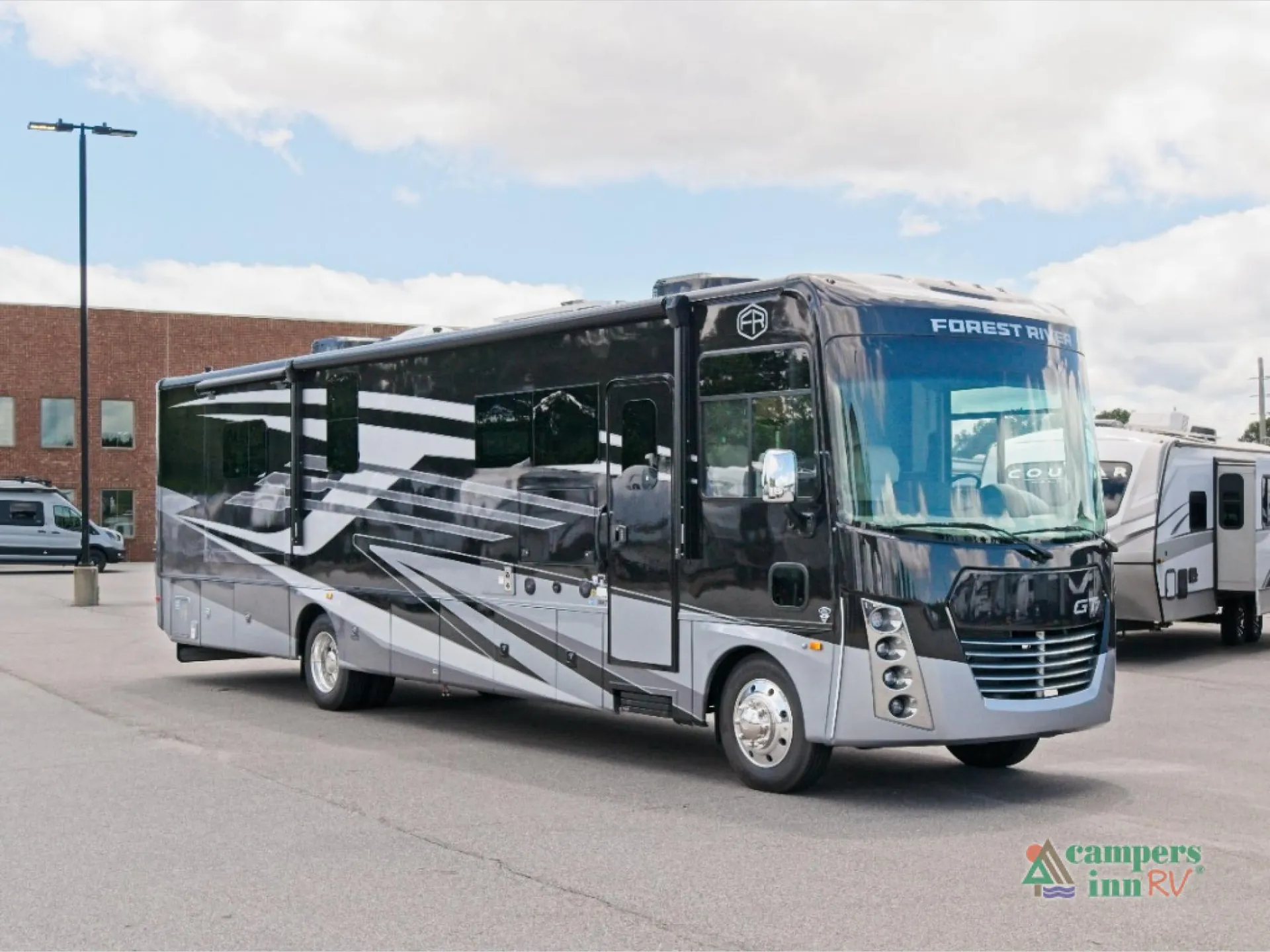 2025 Forest River Georgetown 7 Series GT7 36K7 - Photo 2