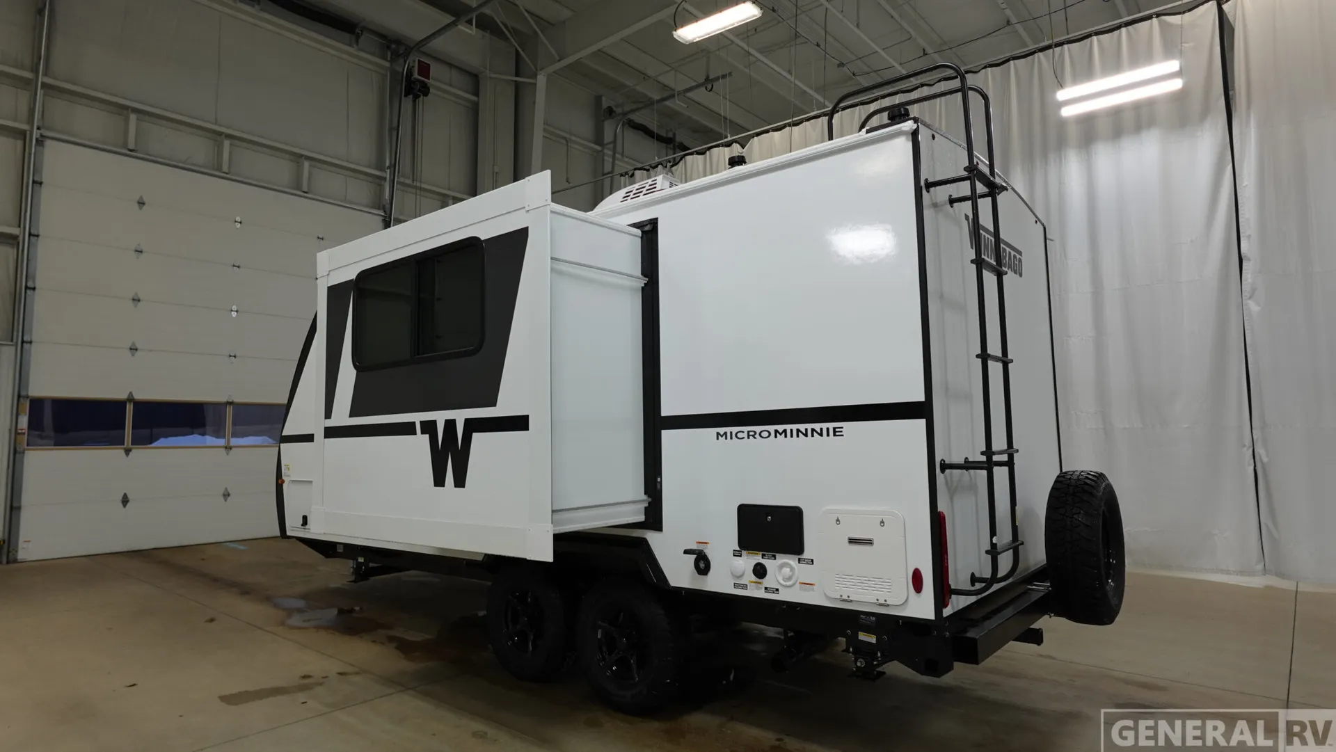 2026 Winnebago Micro Minnie 2108DS - Photo 4