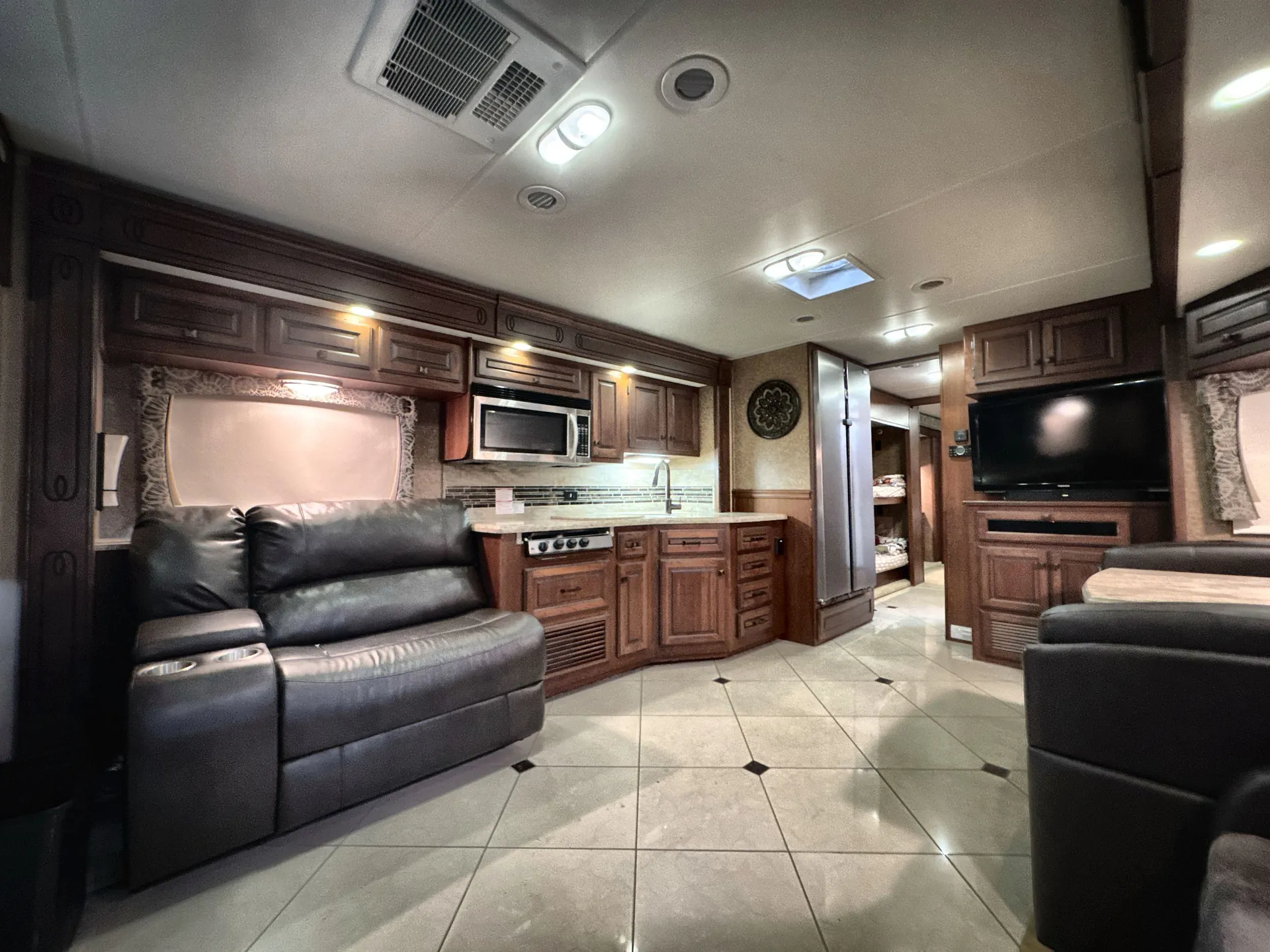 2014 Forest River Berkshire 390BH — living area main