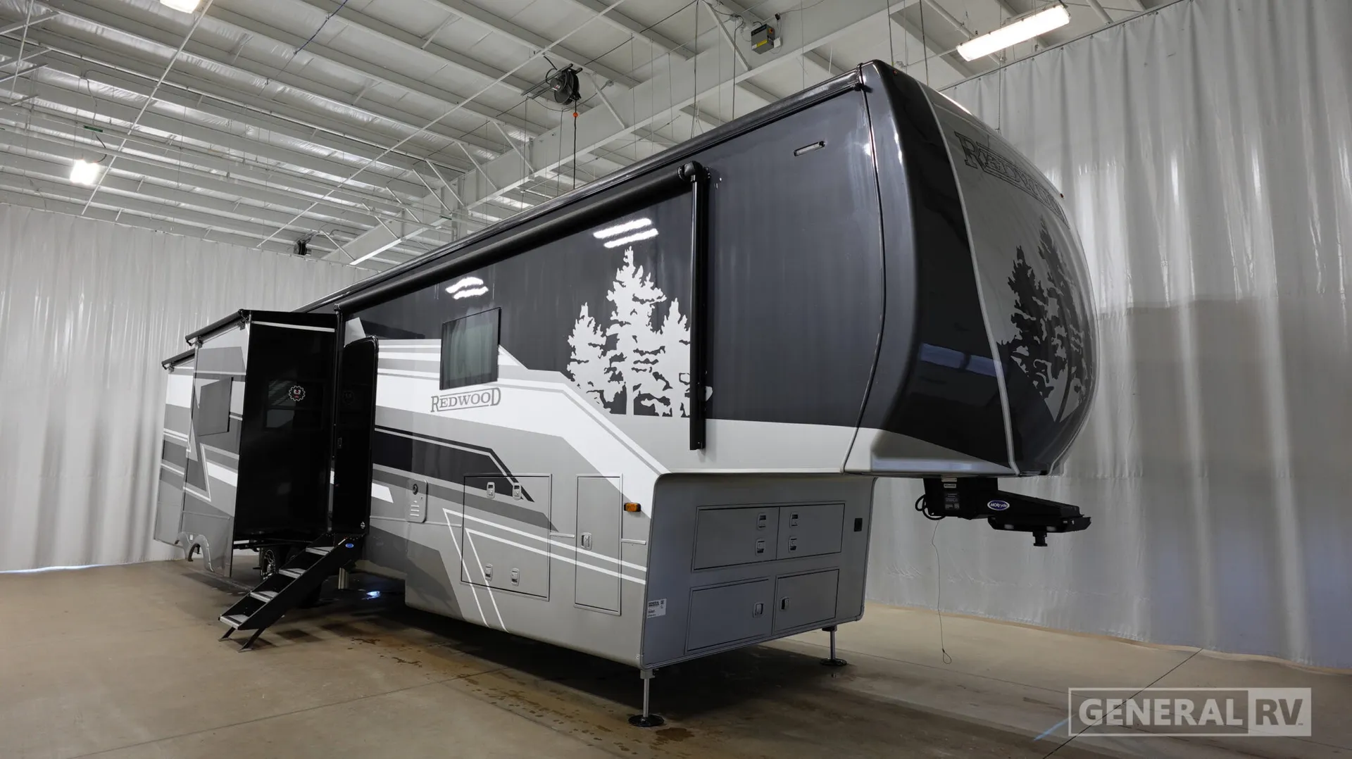 2027 Crossroads RV Redwood 401LK - Photo 2