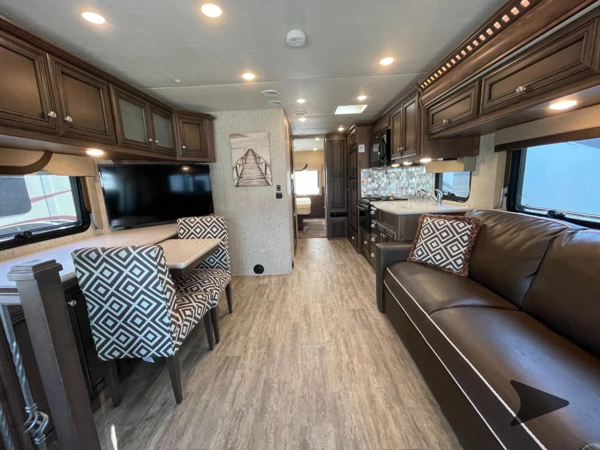 2018 Newmar Bay Star Sport 3113 - Photo 4