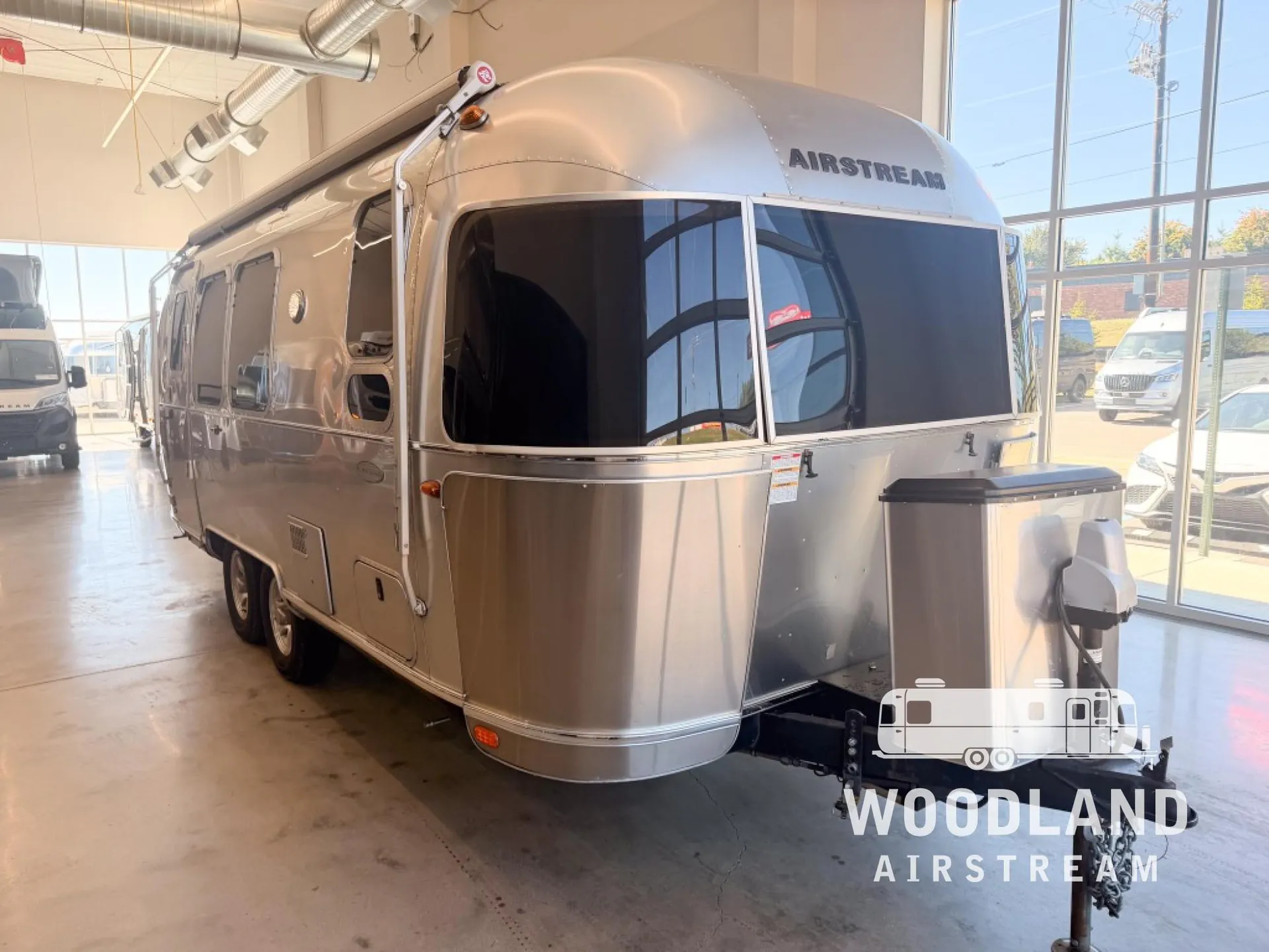 2017 Airstream Flying Cloud 23FB - Photo 2