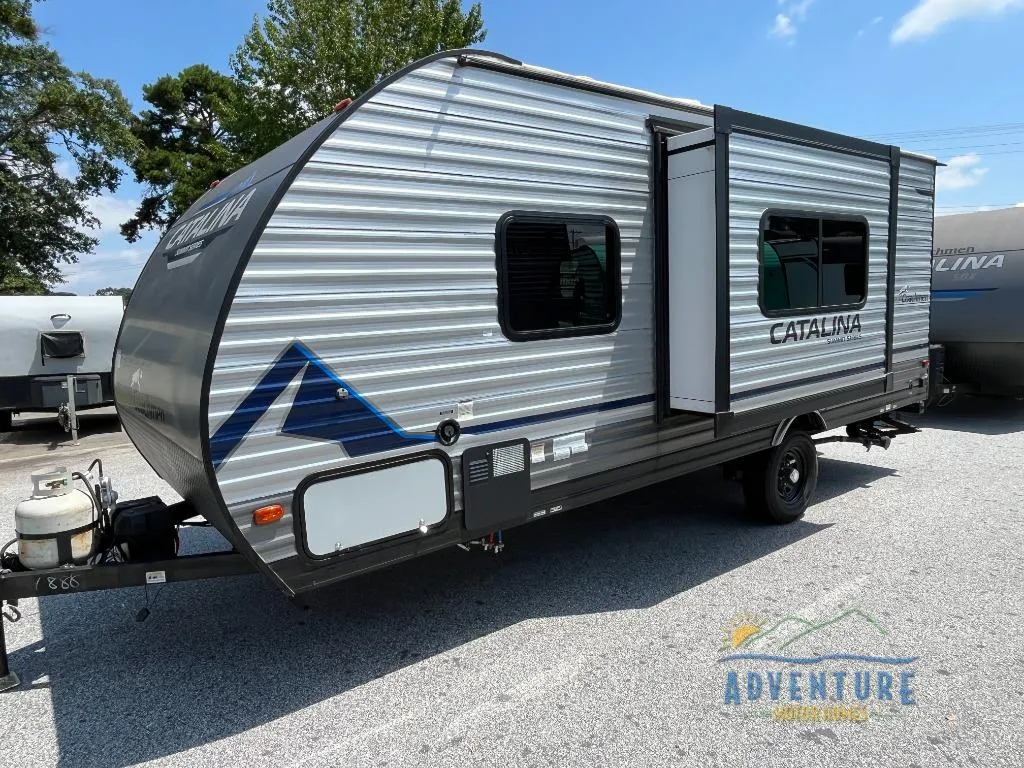 2023 Coachmen Catalina Summit Series 7 184FQS - Photo 2