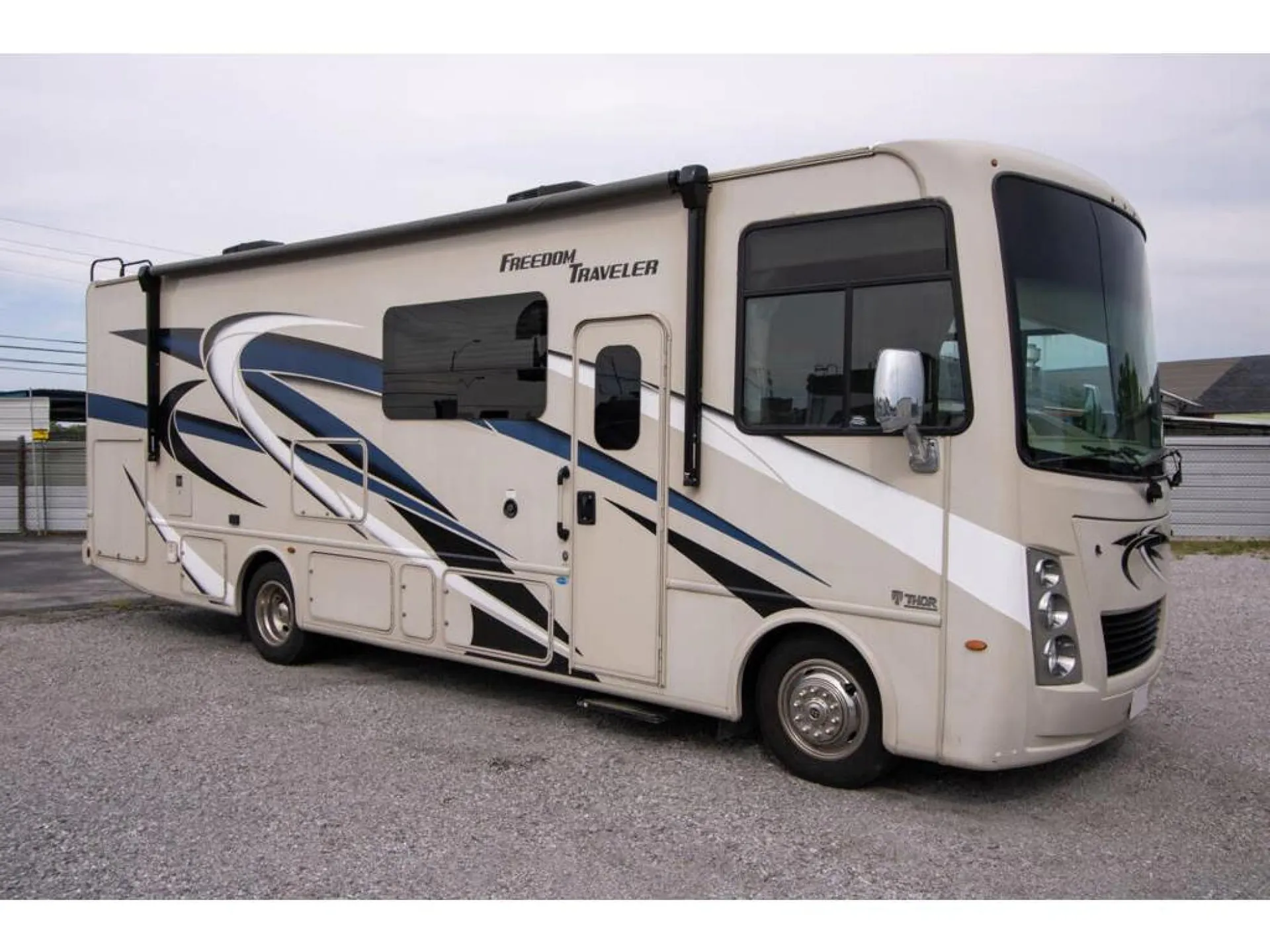 2022 Thor Motor Coach Freedom Traveler A29 - Photo 2