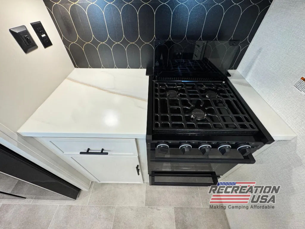 2027 Forest River Impression 36BR3, Photos photo 3