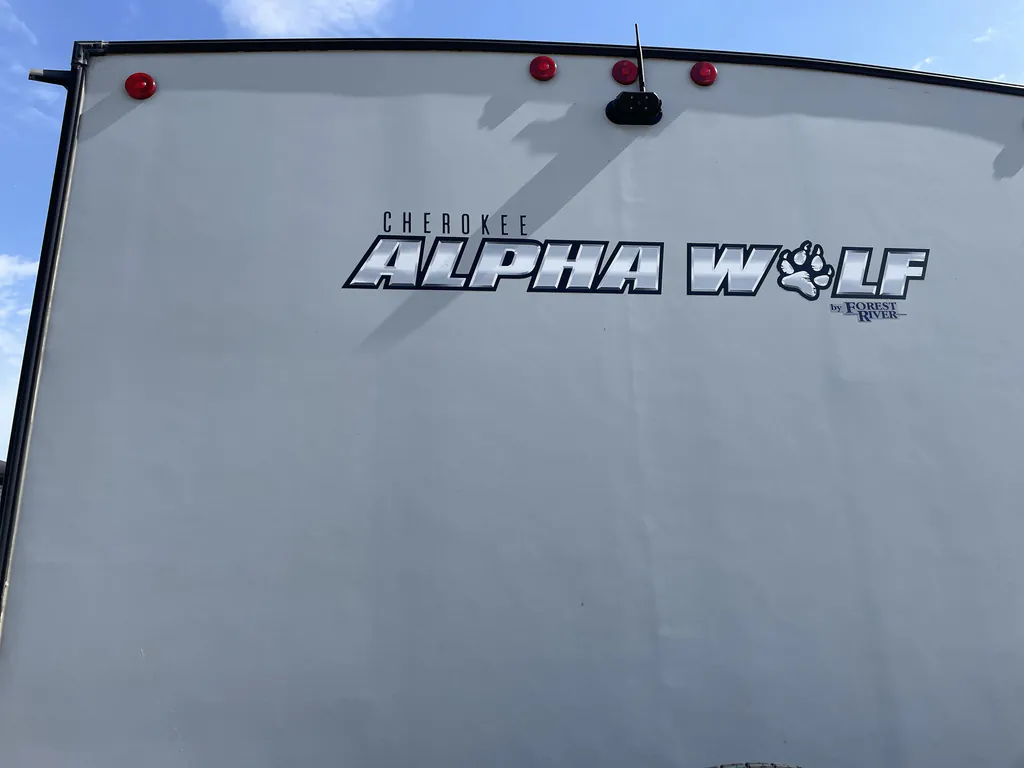 2022 Forest River Cherokee Alpha Wolf 30DBH-L, Photos photo 24