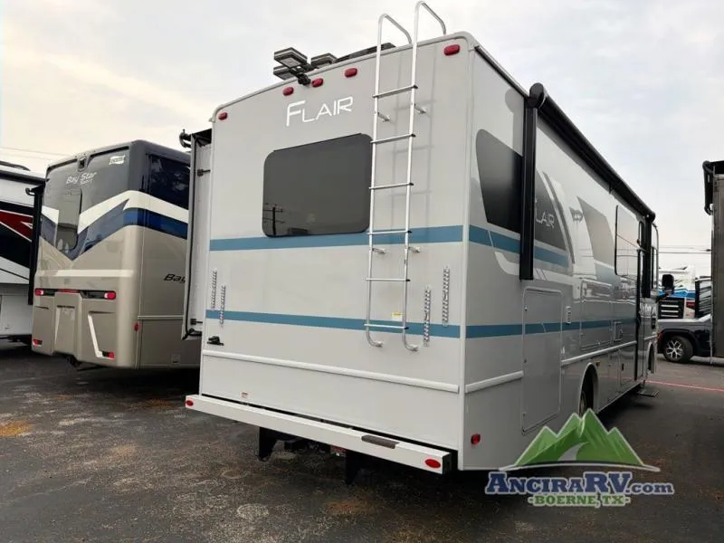 2026 Fleetwood Flair 29M - Photo 3