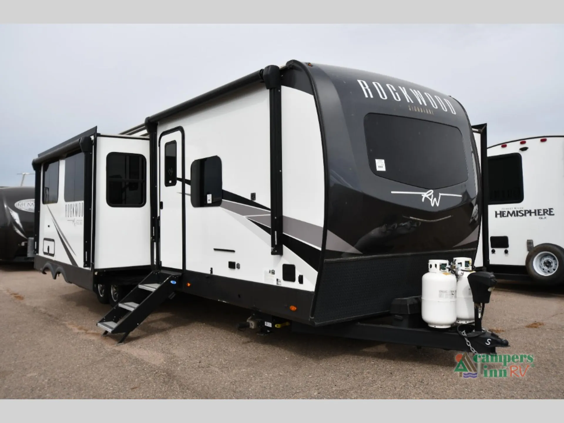 2024 Forest River Rockwood Signature 8336BH - Photo 2