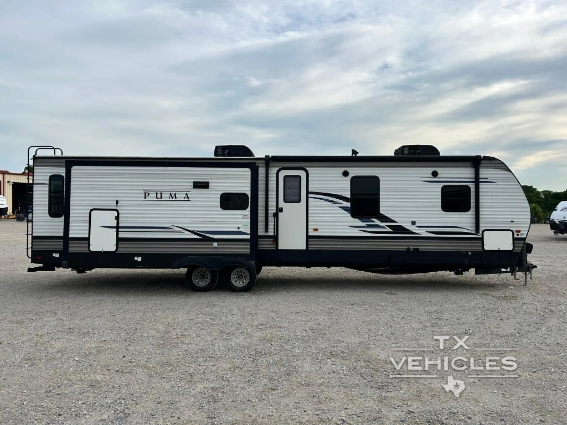 2022 Palomino Puma 32MBDS - Photo 4