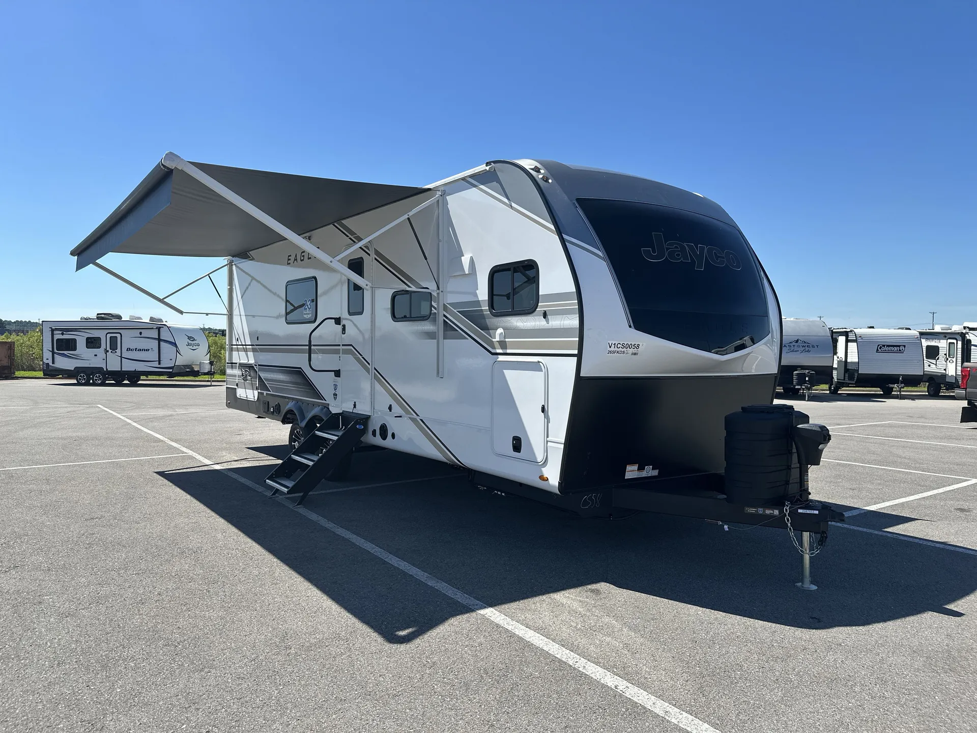 2027 Jayco Eagle 265FKDS - Photo 2