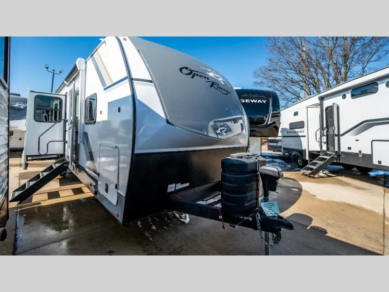 2026 Highland Ridge Roamer 31TBTS - Main photo