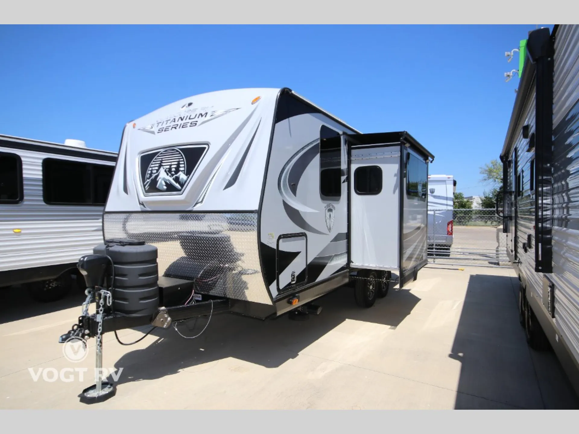 2027 Outdoors RV Creek Side Titanium Series 19MKS - Photo 4