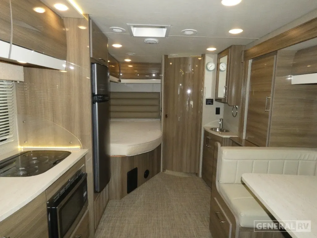 2019 Entegra Coach Qwest 24A - Photo 3
