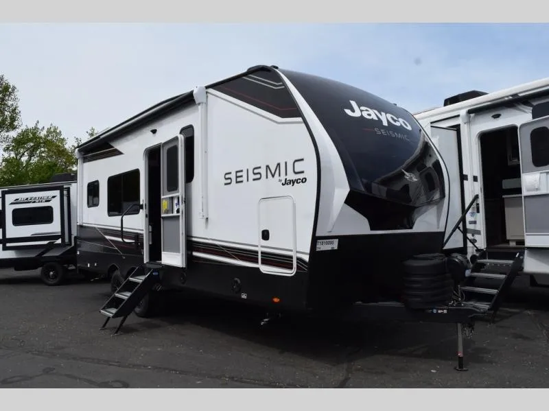 2026 Jayco Seismic 214 - Photo 3