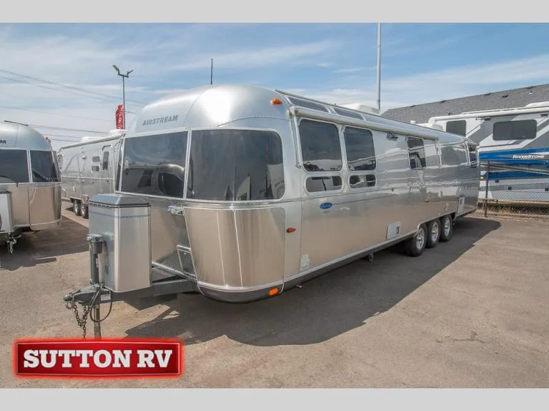 2011 Airstream Classic Limited Used    34 - Photo 2