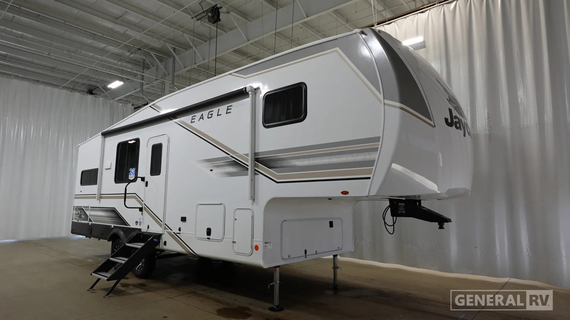 2027 Jayco Eagle 28RKS - Photo 2