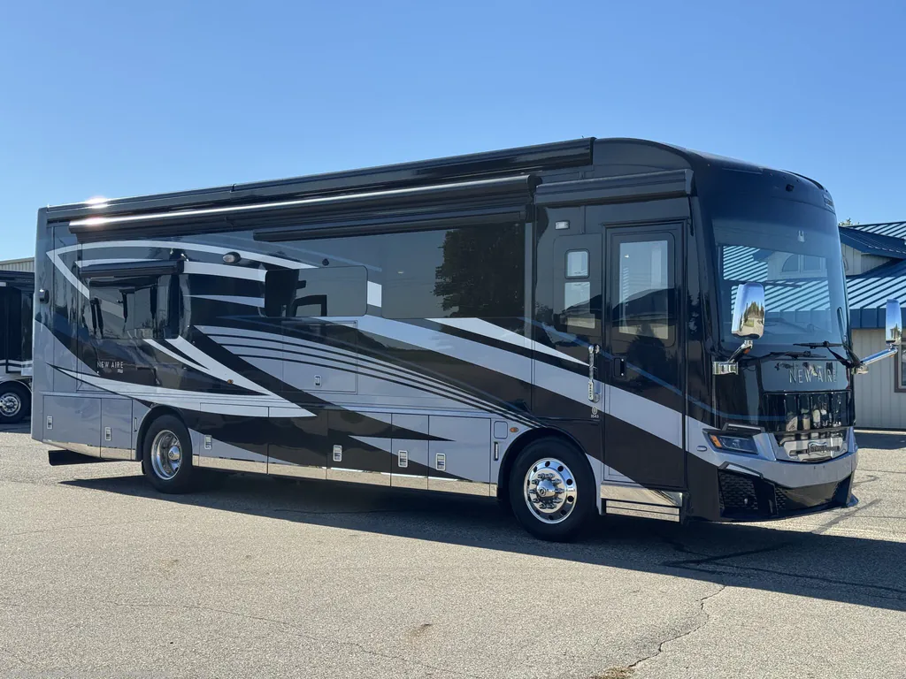 2023 Newmar New Aire 3543, Photos photo 6