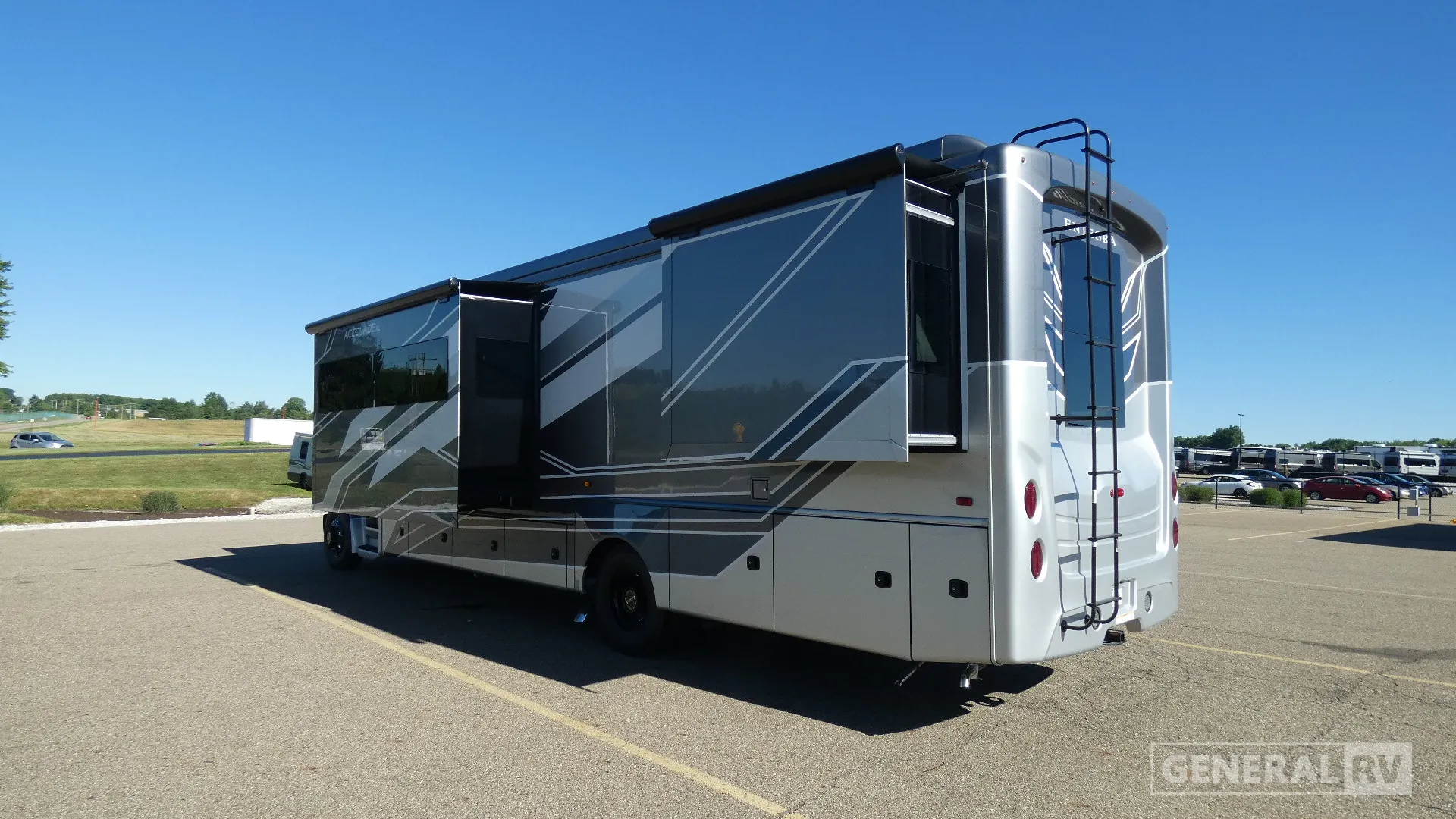 2026 Entegra Coach Accolade XL 37M - Photo 4