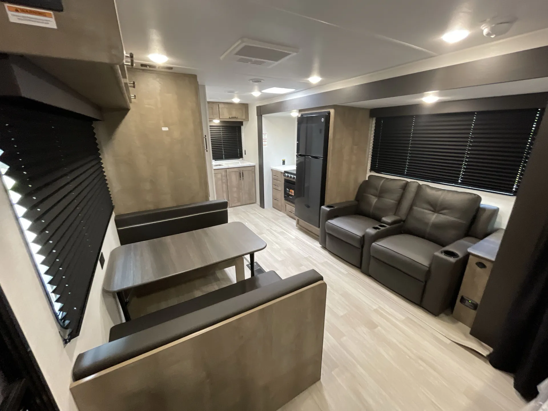 2026 Keystone Springdale Classic 224MLC — living area main