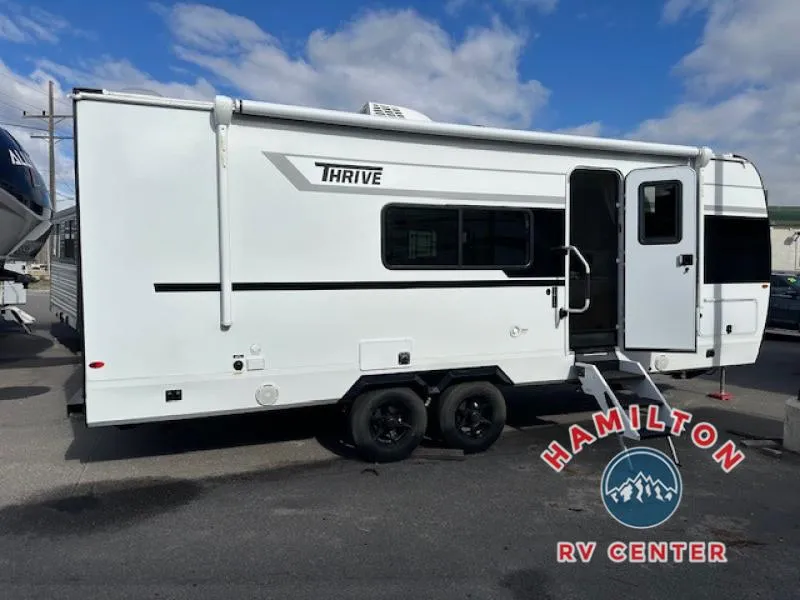 2026 Winnebago Thrive 22MLS - Photo 2