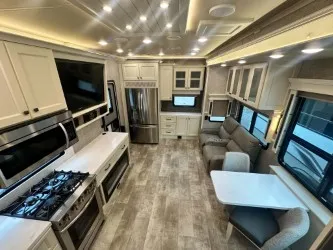 2023 VAN LEIGH BEACON 32RLB - Photo 4