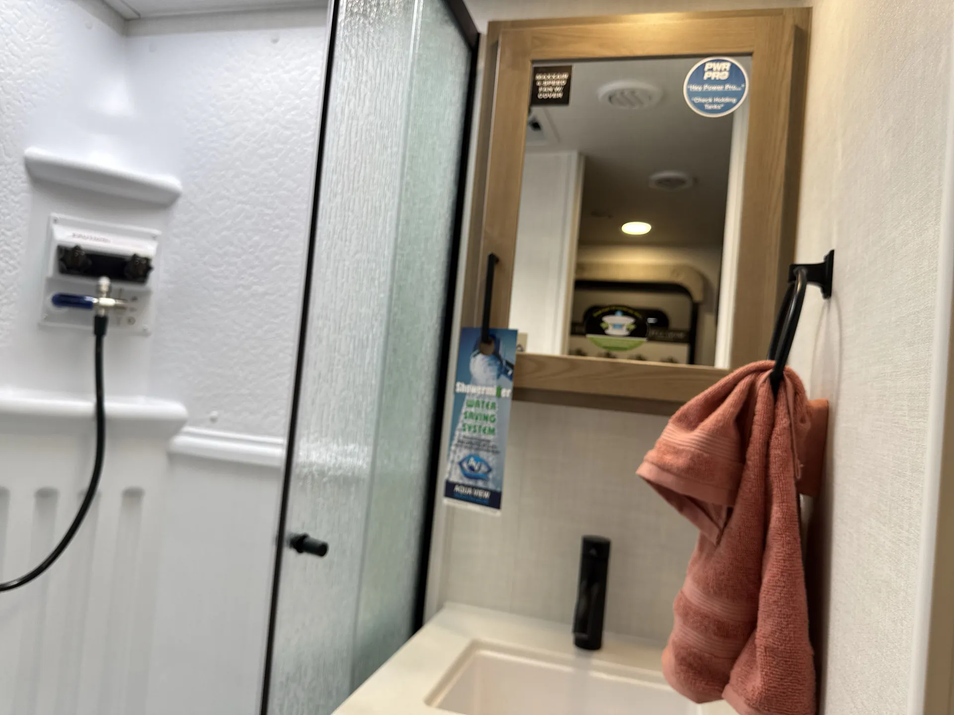 2027 Forest River Rockwood Mini Lite 2109S — extra image